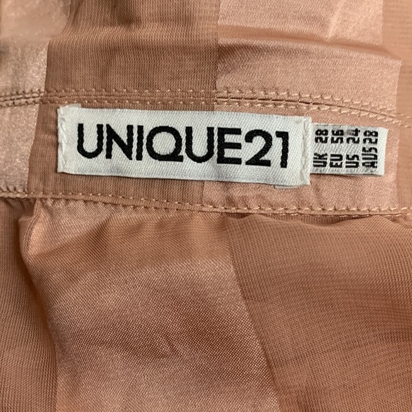 Unique 21 button down top - Picture 3 of 3